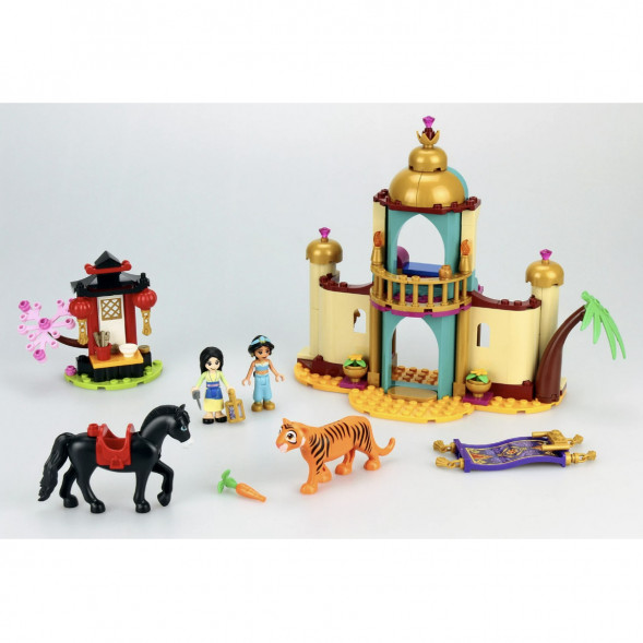 Конструктор LEGO Disney Princess 43208 Приключения Жасмин и Мулан в Великом Новгороде