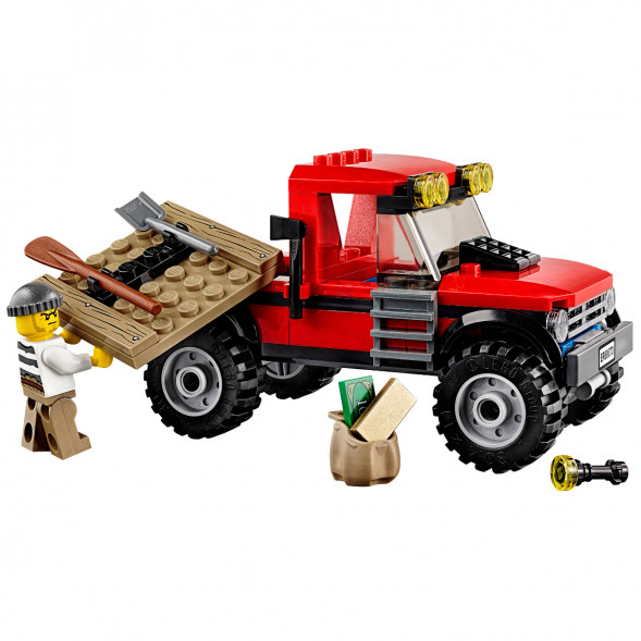 Конструктор LEGO City 60070 Погоня на полицейском гидроплане в Великом Новгороде