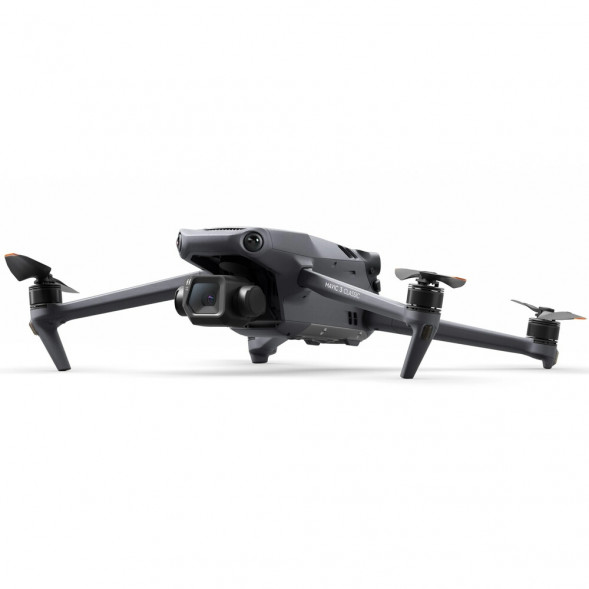 Квадрокоптер DJI Mavic 3 Classic RC в Великом Новгороде