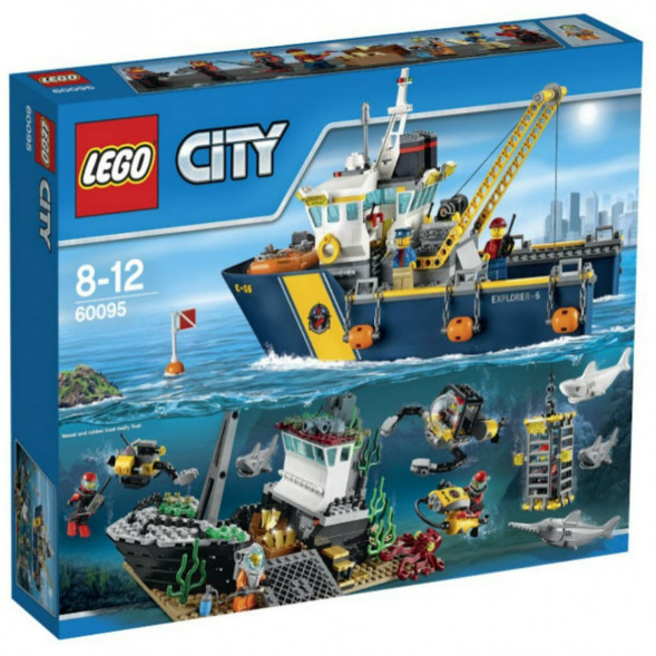 Конструктор LEGO City 60095 Корабль исследователей морских глубин в Великом Новгороде