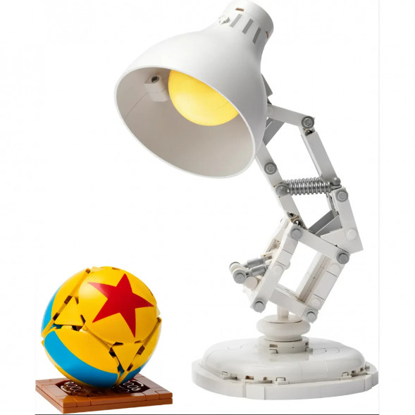 Конструктор LEGO Ideas 21357 Disney Pixar: Люксо-младший в Великом Новгороде