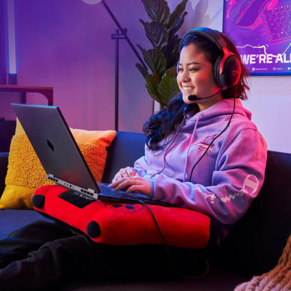 Компьютерная гарнитура HyperX Cloud III проводная, чёрный/красный в Великом Новгороде