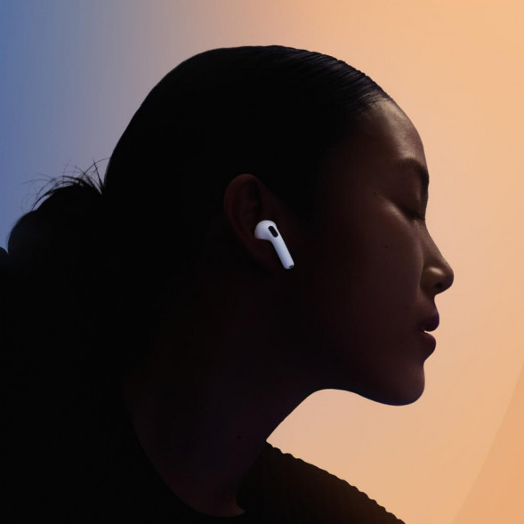 Наушники Apple AirPods 4 (с шумоподавлением) в Великом Новгороде