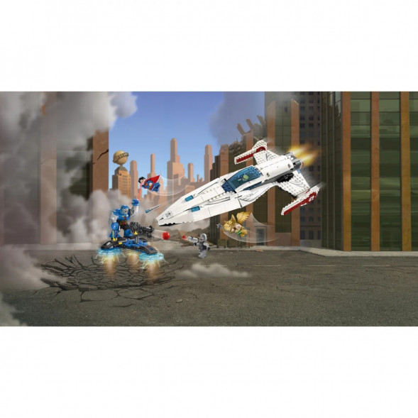 Конструктор LEGO Super Heroes 76028 Вторжение Дарксайда в Великом Новгороде