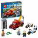 Конструктор LEGO City Police 60137 Побег на буксировщике в Великом Новгороде