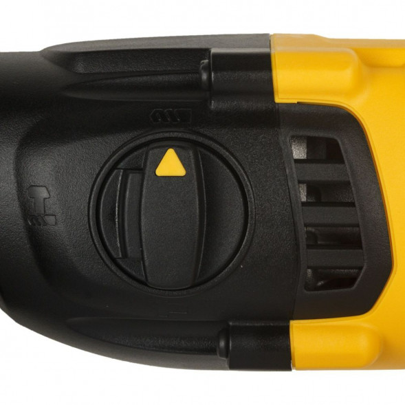 Аккумуляторный перфоратор DEWALT DCH133M2, с 2 АКБ 4 Ач и ЗУ, в сумке в Великом Новгороде