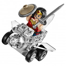 Конструктор LEGO Super Heroes 76070 Mighty Micros: Чудо-женщина против Думсдэя