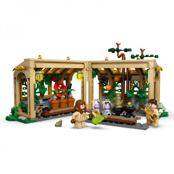 Конструктор LEGO Harry Potter 76445 Замок Хогвартс: Урок травологии в Великом Новгороде