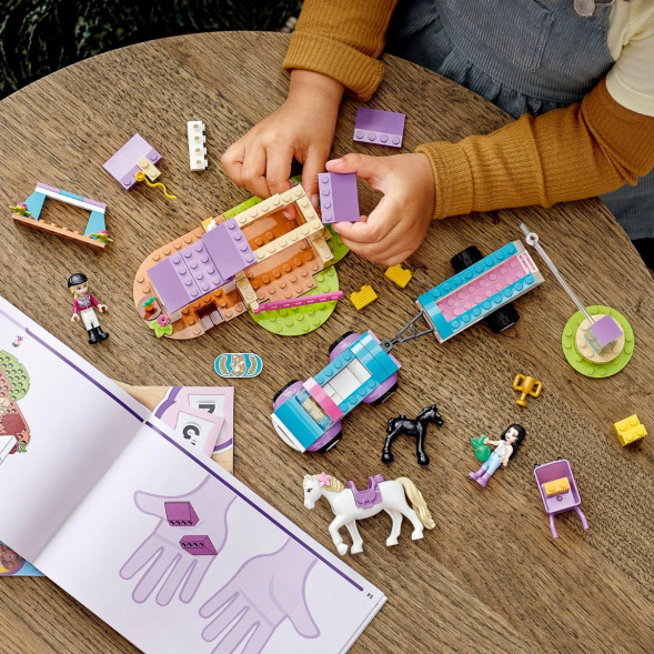 Конструктор LEGO Friends 41441 Тренировка лошади и прицеп для перевозки в Великом Новгороде