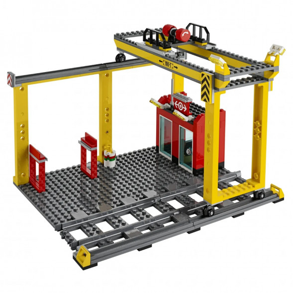 Конструктор LEGO City Trains 60052 Грузовой поезд в Великом Новгороде