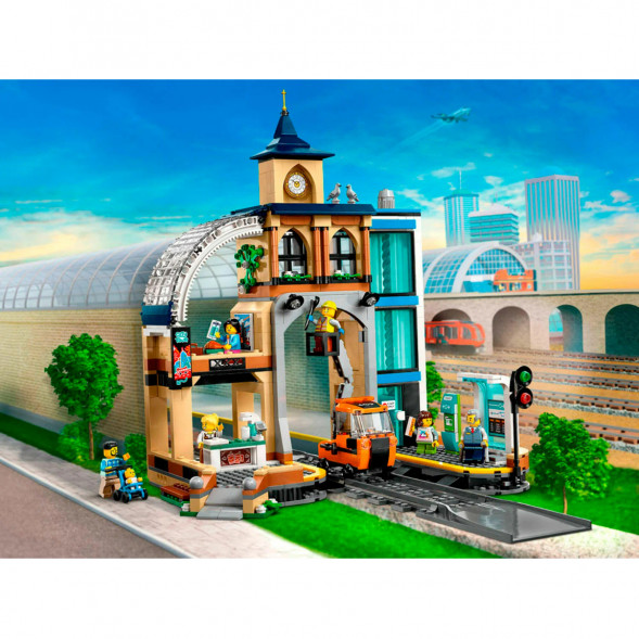 Конструктор LEGO City 60469 Центральный железнодорожный вокзал в Великом Новгороде