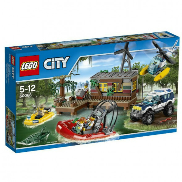 Конструктор LEGO City 60068 Секретное убежище воришек в Великом Новгороде