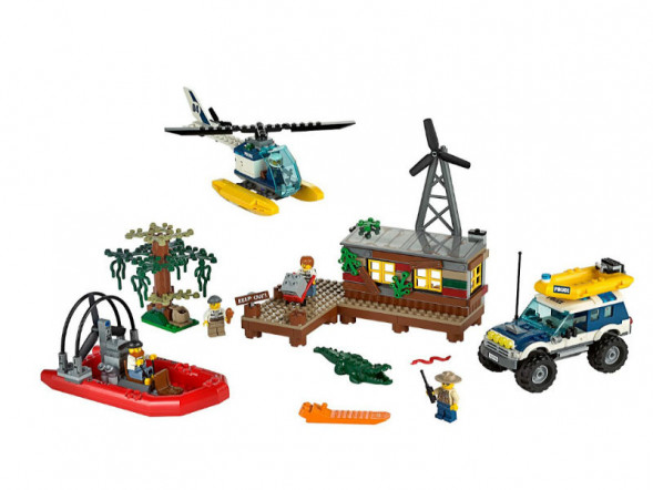 Конструктор LEGO City 60068 Секретное убежище воришек в Великом Новгороде