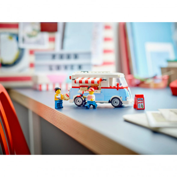 Конструктор LEGO Icons 40681 Ретро фуд трак в Великом Новгороде