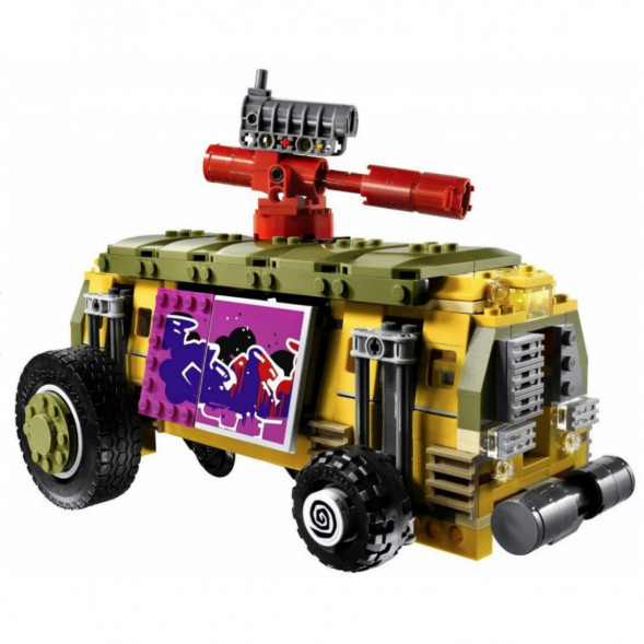 Конструктор Lego 79104 Teenage Mutant Ninja Turtles Погоня на панцирном танке в Великом Новгороде